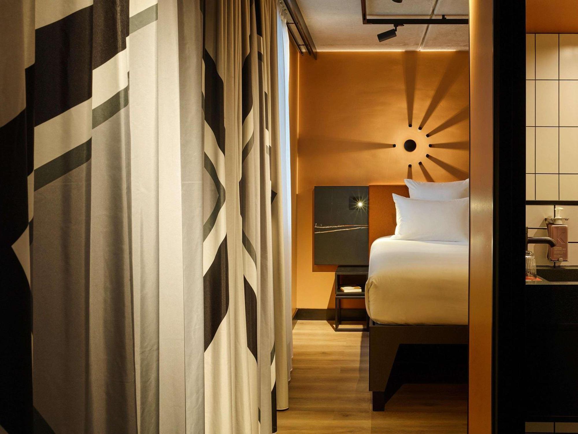 Hotel Tribe Paris Ouen